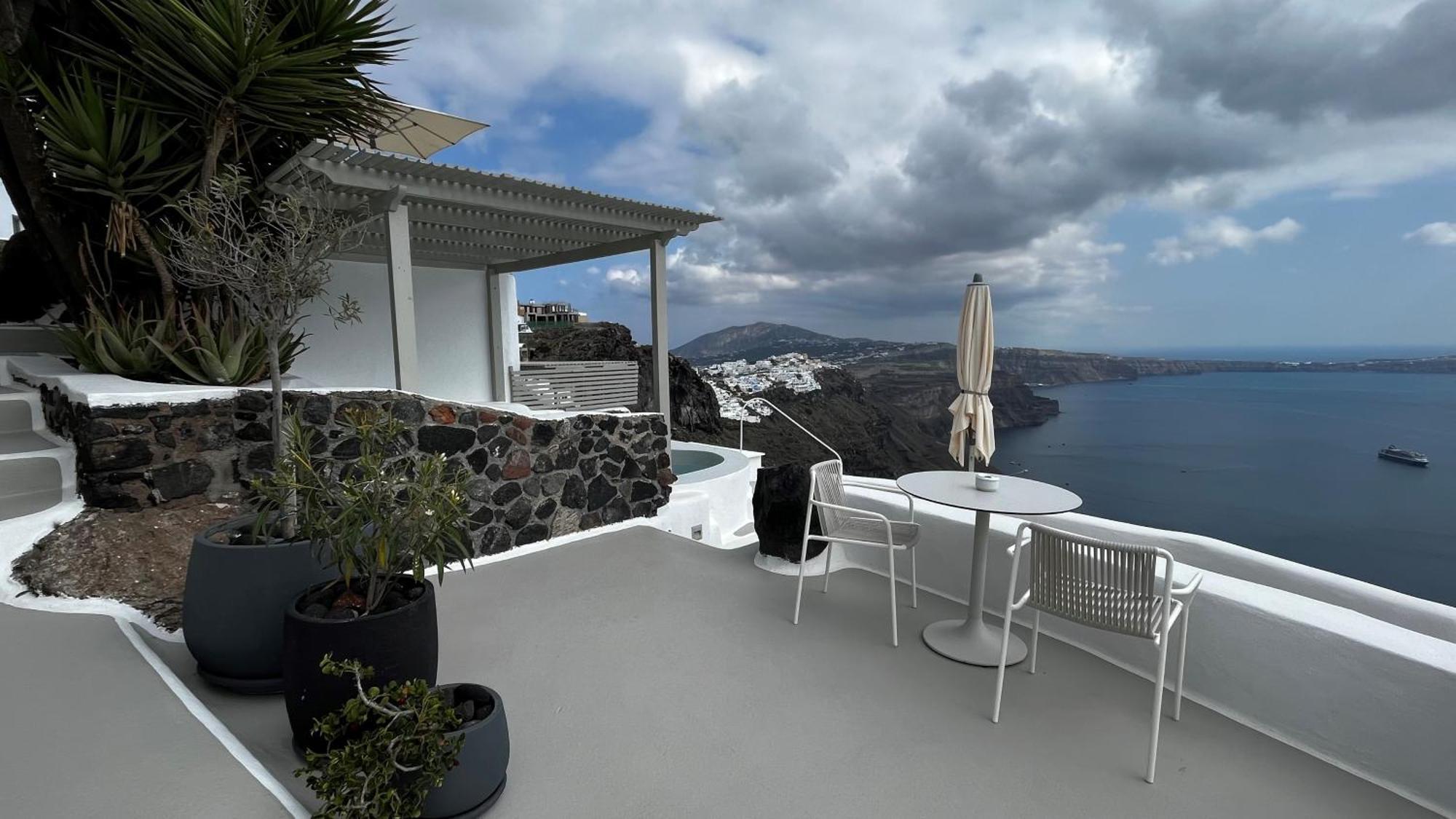 Iconic Santorini, A Boutique Cave Hotel By Sandglass Imerovigli  Exterior foto